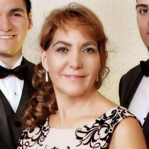 Meet your Posher, Alejandrina